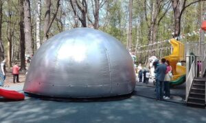 Передвижной Московский Планетарий.