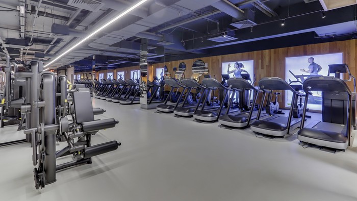 Фото компании Фитнес-клуб DDX Fitness в Беляево Сеть