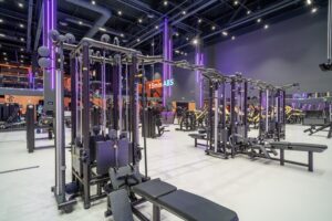 Фитнес-клуб DDX Fitness на Щукинской улице Сеть