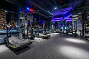 Фитнес-клуб DDX Fitness на Озерной Сеть