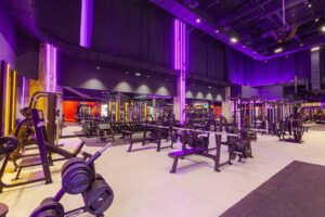 Фитнес-клуб DDX Fitness на метро Аминьевская Сеть