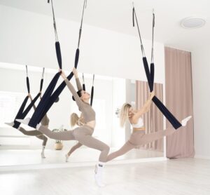 Студия растяжки и фитнеса Y•MA FIT
