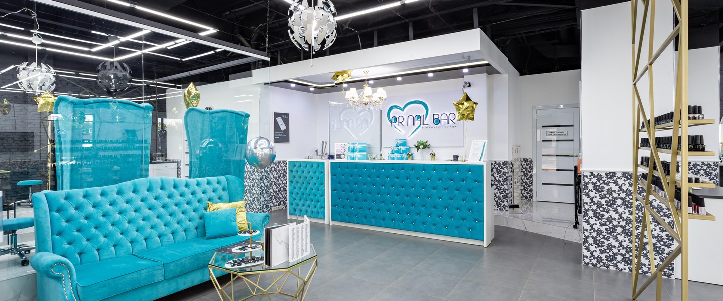 Фото компании Студия маникюра PR NAIL BAR на Кронштадтском бульваре Сеть