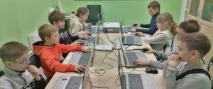 Сеть школ программирования и робототехники для детей Пиксель на улице Коломийца
